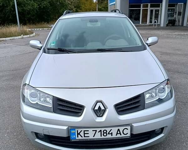 Сірий Рено Меган, об'ємом двигуна 1.5 л та пробігом 229 тис. км за 5500 $, фото 2 на Automoto.ua