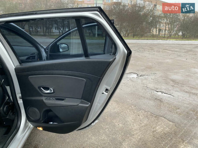 Серый Рено Меган, объемом двигателя 1.6 л и пробегом 206 тыс. км за 6850 $, фото 24 на Automoto.ua