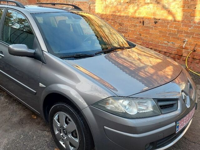 Серый Рено Меган, объемом двигателя 1.6 л и пробегом 226 тыс. км за 5900 $, фото 8 на Automoto.ua