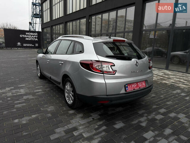 Сірий Рено Меган, об'ємом двигуна 1.6 л та пробігом 196 тис. км за 7850 $, фото 26 на Automoto.ua