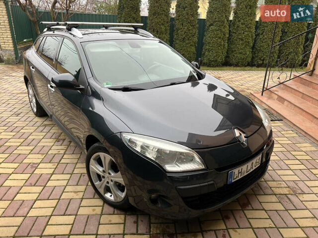 Сірий Рено Меган, об'ємом двигуна 1.6 л та пробігом 210 тис. км за 7250 $, фото 2 на Automoto.ua