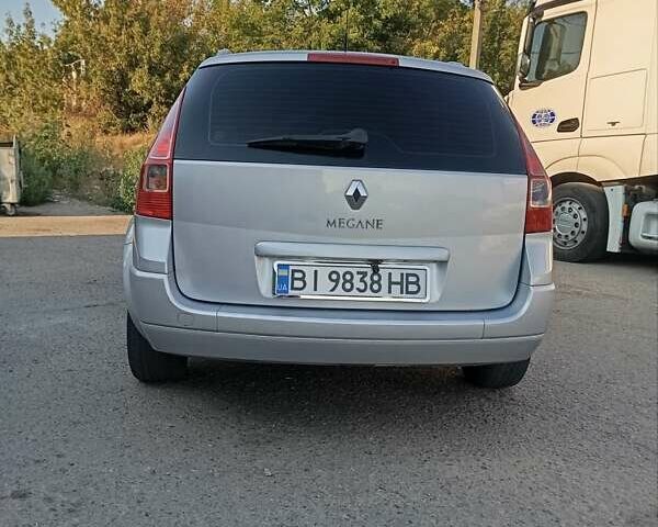 Сірий Рено Меган, об'ємом двигуна 1.6 л та пробігом 139 тис. км за 6700 $, фото 5 на Automoto.ua
