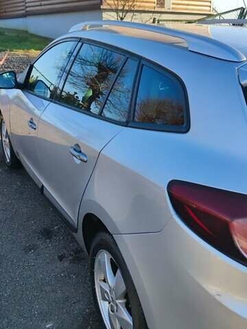 Сірий Рено Меган, об'ємом двигуна 1.5 л та пробігом 337 тис. км за 5600 $, фото 6 на Automoto.ua