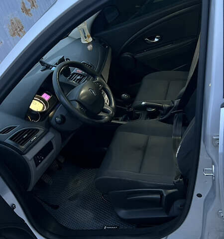 Серый Рено Меган, объемом двигателя 1.5 л и пробегом 248 тыс. км за 6500 $, фото 10 на Automoto.ua