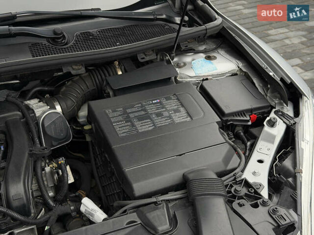 Сірий Рено Меган, об'ємом двигуна 1.6 л та пробігом 196 тис. км за 7850 $, фото 120 на Automoto.ua