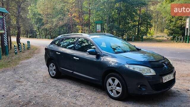 Сірий Рено Меган, об'ємом двигуна 1.46 л та пробігом 290 тис. км за 5500 $, фото 6 на Automoto.ua