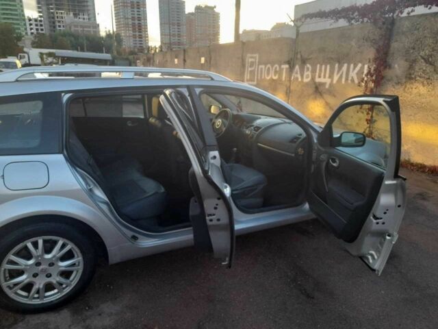 Сірий Рено Меган, об'ємом двигуна 1.6 л та пробігом 270 тис. км за 6000 $, фото 5 на Automoto.ua