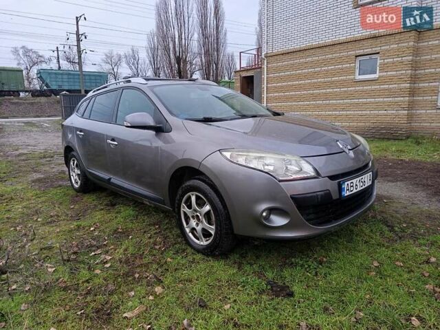 Сірий Рено Меган, об'ємом двигуна 1.6 л та пробігом 227 тис. км за 6500 $, фото 19 на Automoto.ua