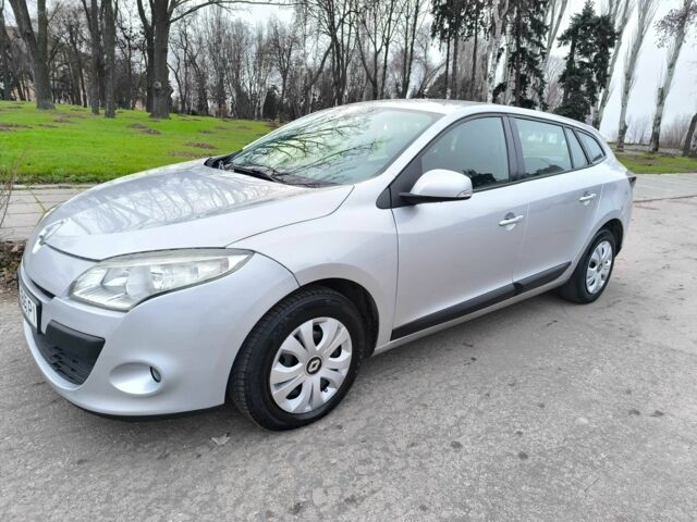 Сірий Рено Меган, об'ємом двигуна 1.5 л та пробігом 223 тис. км за 6700 $, фото 6 на Automoto.ua