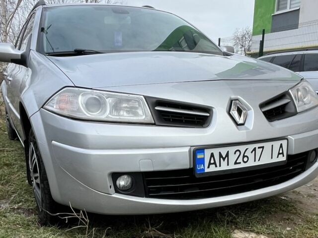 Серый Рено Меган, объемом двигателя 1.6 л и пробегом 248 тыс. км за 4500 $, фото 1 на Automoto.ua