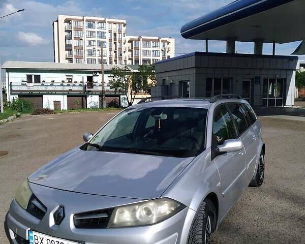 Серый Рено Меган, объемом двигателя 1.6 л и пробегом 182 тыс. км за 6100 $, фото 15 на Automoto.ua