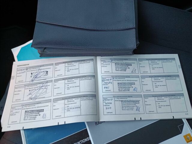 Серый Рено Меган, объемом двигателя 1.6 л и пробегом 195 тыс. км за 6750 $, фото 12 на Automoto.ua