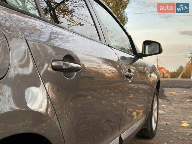 Рено Меган 2009 в Луцке на Automoto.ua Серый Рено Меган, объемом двигателя 1.5 л и пробегом 275 тыс. км за 5150 $, фото 13 на Automoto.ua