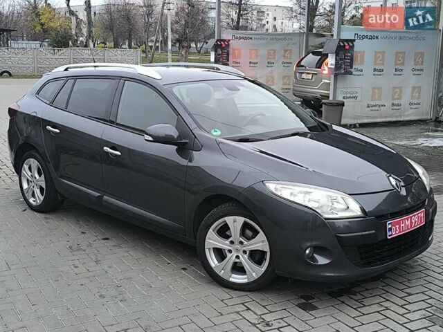 Серый Рено Меган, объемом двигателя 1.6 л и пробегом 115 тыс. км за 7050 $, фото 2 на Automoto.ua