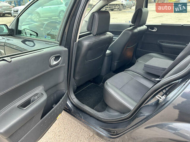 Серый Рено Меган, объемом двигателя 1.6 л и пробегом 247 тыс. км за 6200 $, фото 4 на Automoto.ua