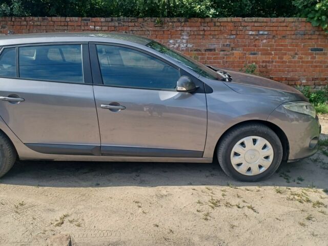 Сірий Рено Меган, об'ємом двигуна 1.5 л та пробігом 265 тис. км за 6500 $, фото 4 на Automoto.ua