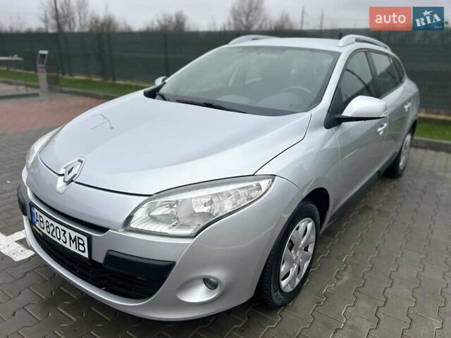 Сірий Рено Меган, об'ємом двигуна 1.6 л та пробігом 172 тис. км за 7450 $, фото 77 на Automoto.ua