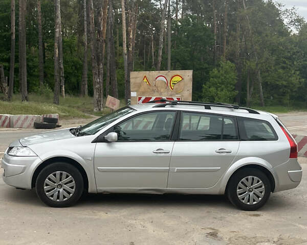 Серый Рено Меган, объемом двигателя 1.6 л и пробегом 214 тыс. км за 3900 $, фото 4 на Automoto.ua