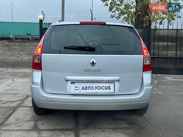 Серый Рено Меган, объемом двигателя 1.6 л и пробегом 263 тыс. км за 5590 $, фото 5 на Automoto.ua