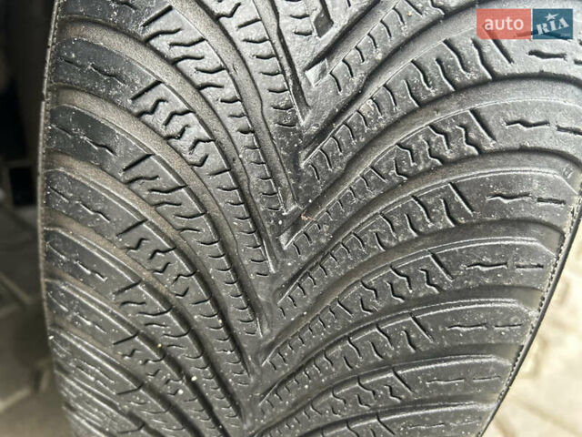 Сірий Рено Меган, об'ємом двигуна 1.6 л та пробігом 172 тис. км за 7450 $, фото 64 на Automoto.ua