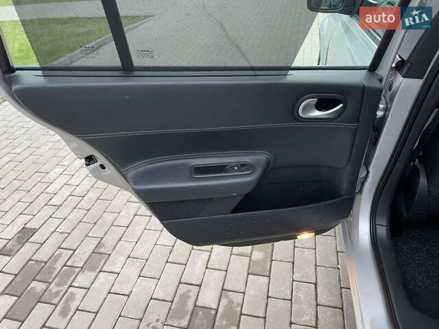 Сірий Рено Меган, об'ємом двигуна 1.6 л та пробігом 230 тис. км за 5950 $, фото 24 на Automoto.ua