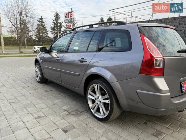 Серый Рено Меган, объемом двигателя 1.6 л и пробегом 195 тыс. км за 5850 $, фото 17 на Automoto.ua