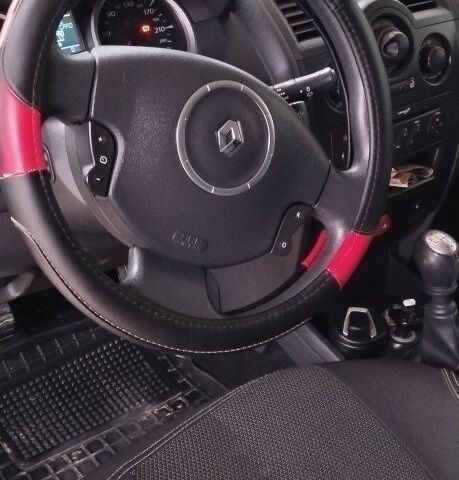 Серый Рено Меган, объемом двигателя 1.5 л и пробегом 230 тыс. км за 5600 $, фото 3 на Automoto.ua