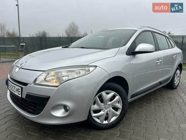 Сірий Рено Меган, об'ємом двигуна 1.6 л та пробігом 172 тис. км за 7450 $, фото 5 на Automoto.ua