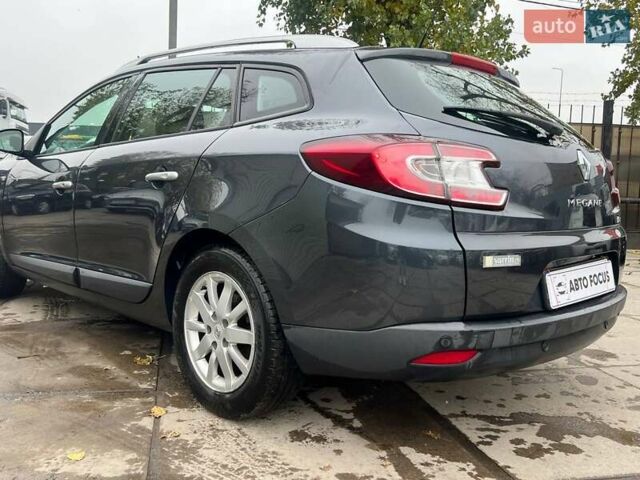 Сірий Рено Меган, об'ємом двигуна 2 л та пробігом 243 тис. км за 6890 $, фото 7 на Automoto.ua