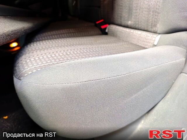 Серый Рено Меган, объемом двигателя 1.6 л и пробегом 185 тыс. км за 6250 $, фото 9 на Automoto.ua