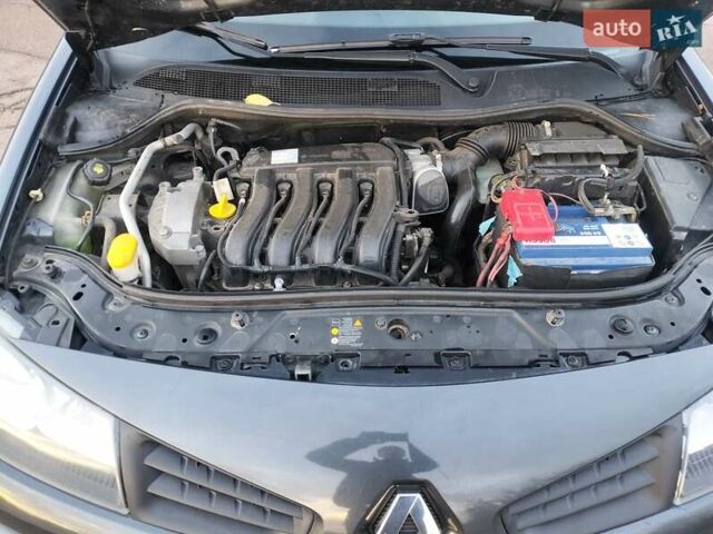 Серый Рено Меган, объемом двигателя 1.6 л и пробегом 183 тыс. км за 6200 $, фото 1 на Automoto.ua