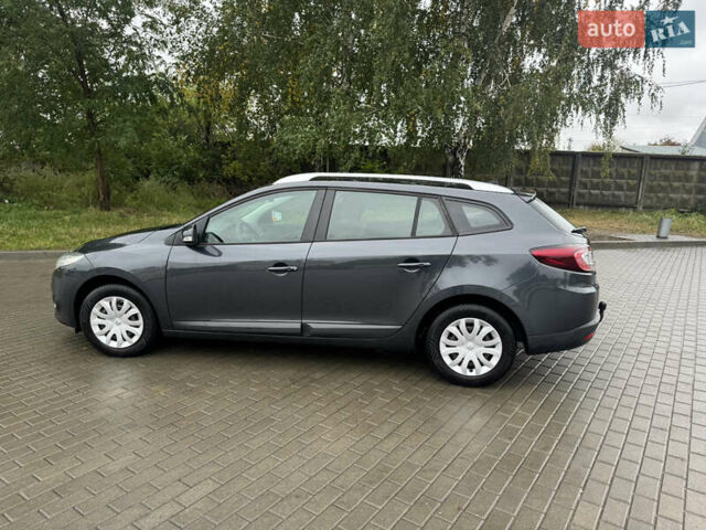 Серый Рено Меган, объемом двигателя 1.6 л и пробегом 231 тыс. км за 7800 $, фото 5 на Automoto.ua