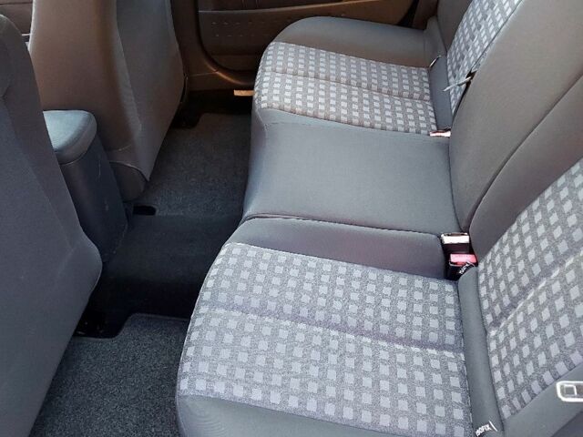 Серый Рено Меган, объемом двигателя 1.6 л и пробегом 226 тыс. км за 5900 $, фото 13 на Automoto.ua