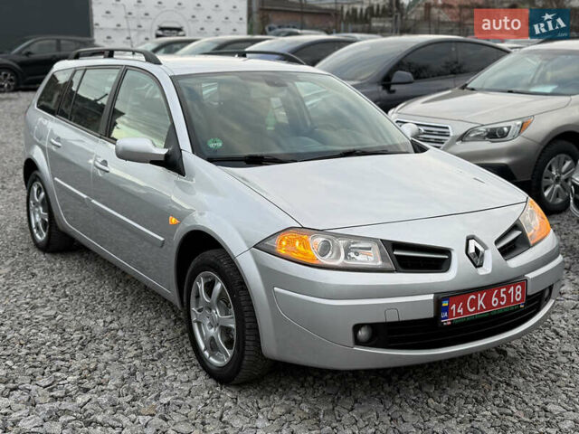 Серый Рено Меган, объемом двигателя 1.6 л и пробегом 156 тыс. км за 6850 $, фото 2 на Automoto.ua