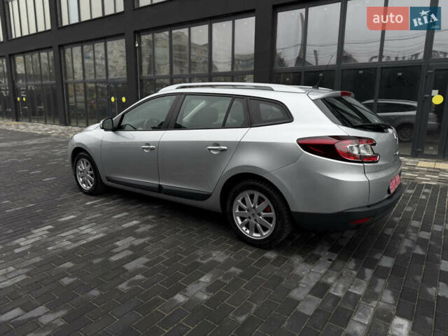 Сірий Рено Меган, об'ємом двигуна 1.6 л та пробігом 196 тис. км за 7850 $, фото 22 на Automoto.ua