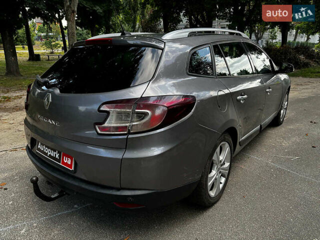 Рено Меган 2009 в Киеве на Automoto.ua Серый Рено Меган, объемом двигателя 1.4 л и пробегом 267 тыс. км за 5990 $, фото 4 на Automoto.ua