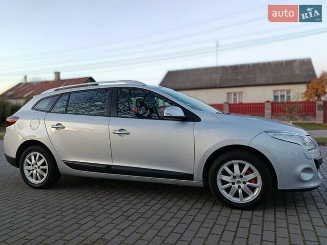 Серый Рено Меган, объемом двигателя 1.6 л и пробегом 195 тыс. км за 6800 $, фото 65 на Automoto.ua