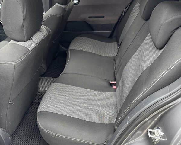 Серый Рено Меган, объемом двигателя 1.5 л и пробегом 277 тыс. км за 6000 $, фото 10 на Automoto.ua