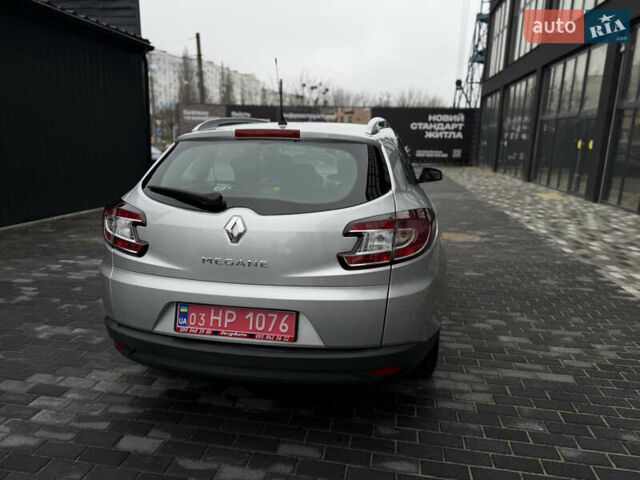 Сірий Рено Меган, об'ємом двигуна 1.6 л та пробігом 196 тис. км за 7850 $, фото 37 на Automoto.ua
