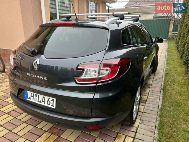 Сірий Рено Меган, об'ємом двигуна 1.6 л та пробігом 210 тис. км за 7250 $, фото 29 на Automoto.ua