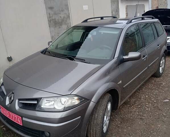 Серый Рено Меган, объемом двигателя 1.6 л и пробегом 190 тыс. км за 5800 $, фото 133 на Automoto.ua
