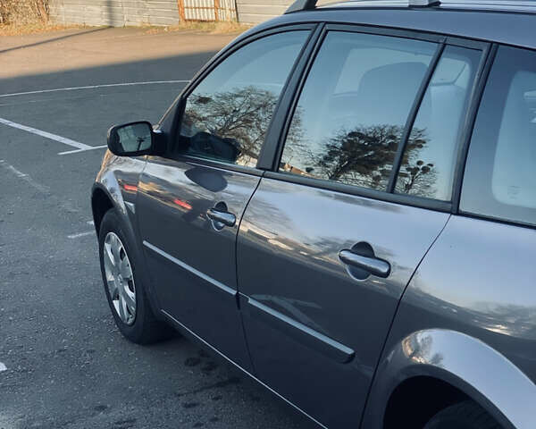 Серый Рено Меган, объемом двигателя 1.46 л и пробегом 213 тыс. км за 5699 $, фото 4 на Automoto.ua