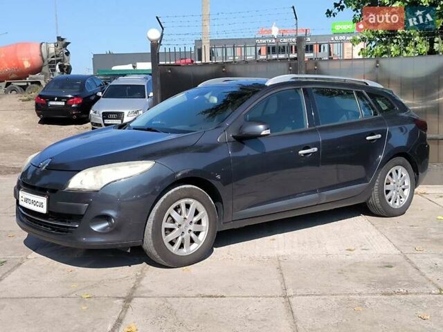 Сірий Рено Меган, об'ємом двигуна 2 л та пробігом 243 тис. км за 7190 $, фото 2 на Automoto.ua