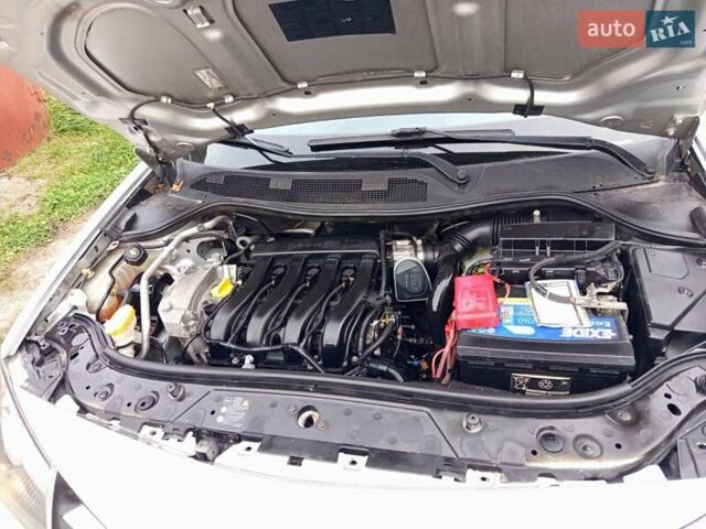 Серый Рено Меган, объемом двигателя 1.6 л и пробегом 198 тыс. км за 5800 $, фото 17 на Automoto.ua