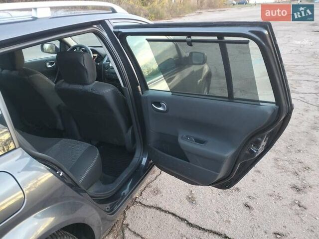 Серый Рено Меган, объемом двигателя 1.6 л и пробегом 183 тыс. км за 6200 $, фото 3 на Automoto.ua