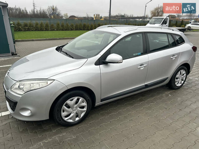 Сірий Рено Меган, об'ємом двигуна 1.6 л та пробігом 172 тис. км за 7450 $, фото 30 на Automoto.ua