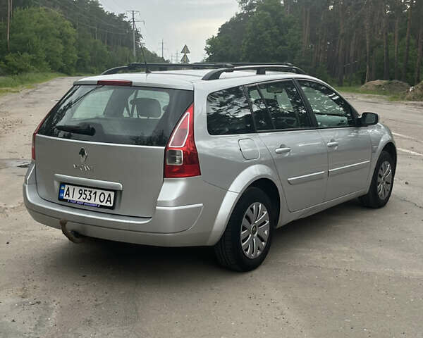Серый Рено Меган, объемом двигателя 1.6 л и пробегом 214 тыс. км за 3900 $, фото 3 на Automoto.ua
