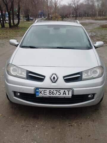 Серый Рено Меган, объемом двигателя 1.46 л и пробегом 295 тыс. км за 5100 $, фото 5 на Automoto.ua