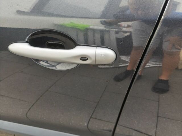 Серый Рено Меган, объемом двигателя 1.4 л и пробегом 215 тыс. км за 5900 $, фото 18 на Automoto.ua