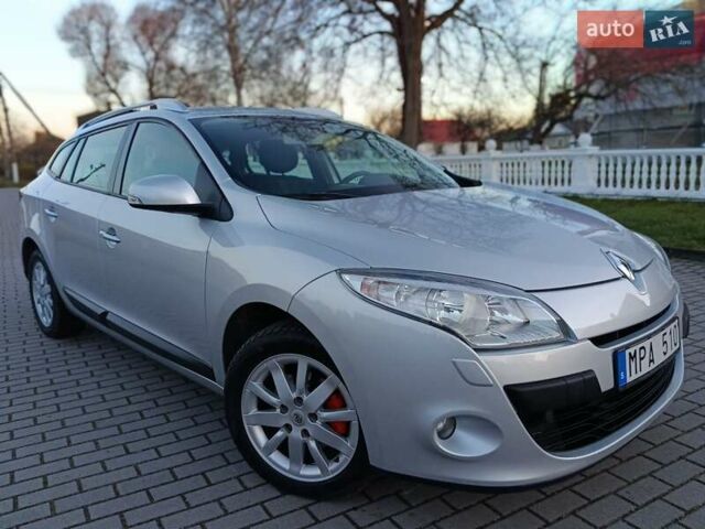 Серый Рено Меган, объемом двигателя 1.6 л и пробегом 195 тыс. км за 6800 $, фото 47 на Automoto.ua